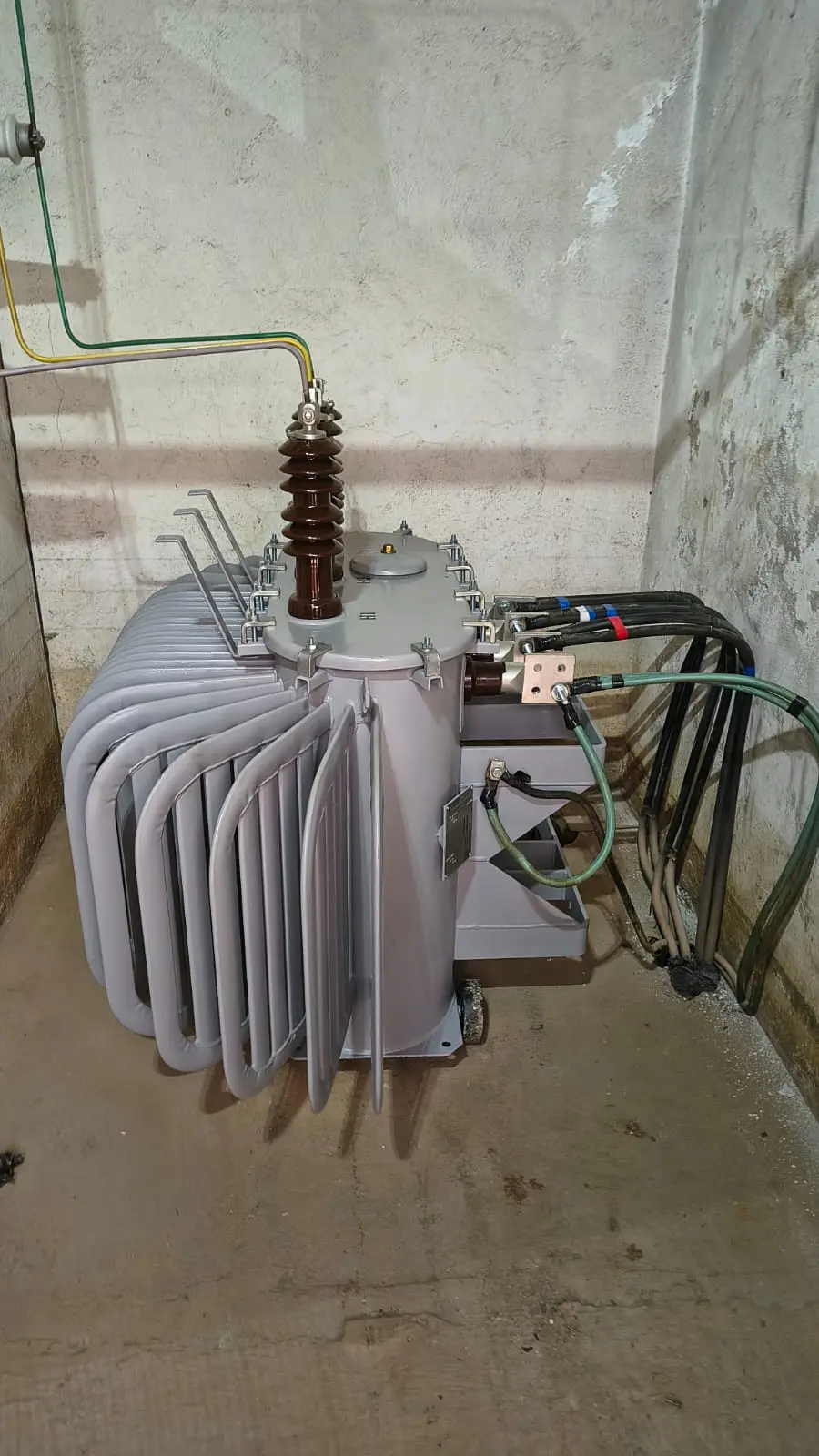 manutencao-eletrica-industrial-e-comercial Manutenção Elétrica em Transformador